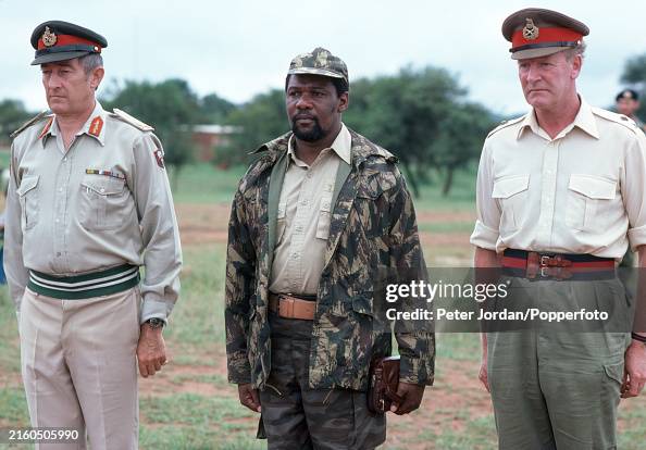 General Alexander McIntyre , Chief of Staff of the Rhodesian Army ...