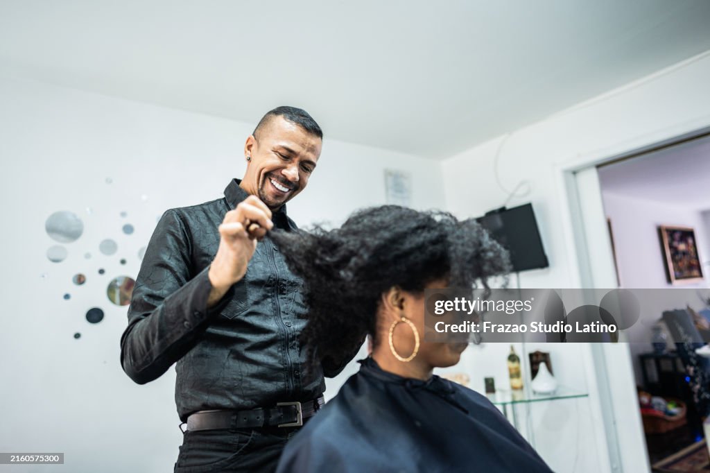 Hairdresser attending customer on beauty spa