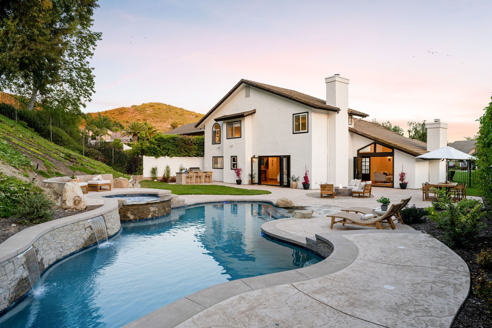 summer home backyard