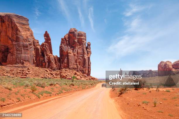 monument valley national park, arizona, usa - road trip stock pictures, royalty-free photos & images