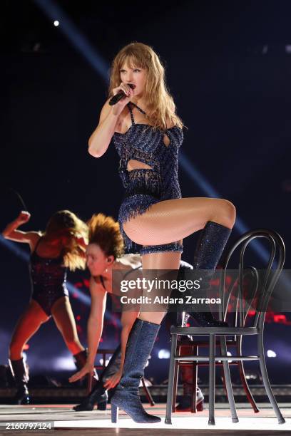 Taylor Swift performs onstage during "Taylor Swift | The Eras Tour" at Johan Cruijff Arena on July 05, 2024 in Amsterdam, Netherlands.