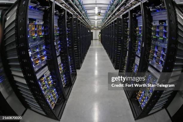 Data Hall Sign 1,291 Fort Data Stock Photos, High-Res Pictures, and Images - Getty Images