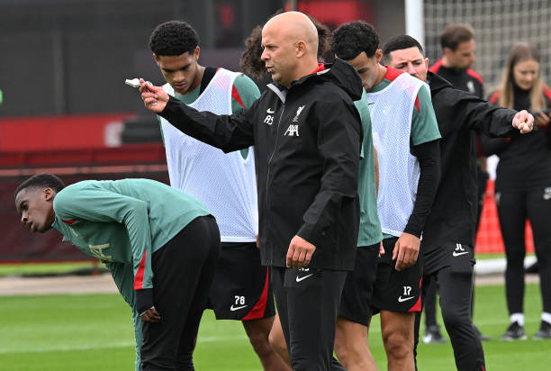 Arne Slot Head Coach of Liverpool during a training session at AXA Training Centre on July 07, 2024 in Kirkby, England.
