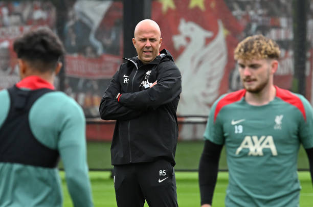 Arne Slot Head Coach of Liverpool during a training session at AXA Training Centre on July 07, 2024 in Kirkby, England.