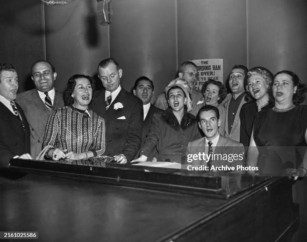 American opera singer Thomas Hayward, American opera singer Leonard Warren, American opera singer and actress Gladys Swarthout, American opera singer...