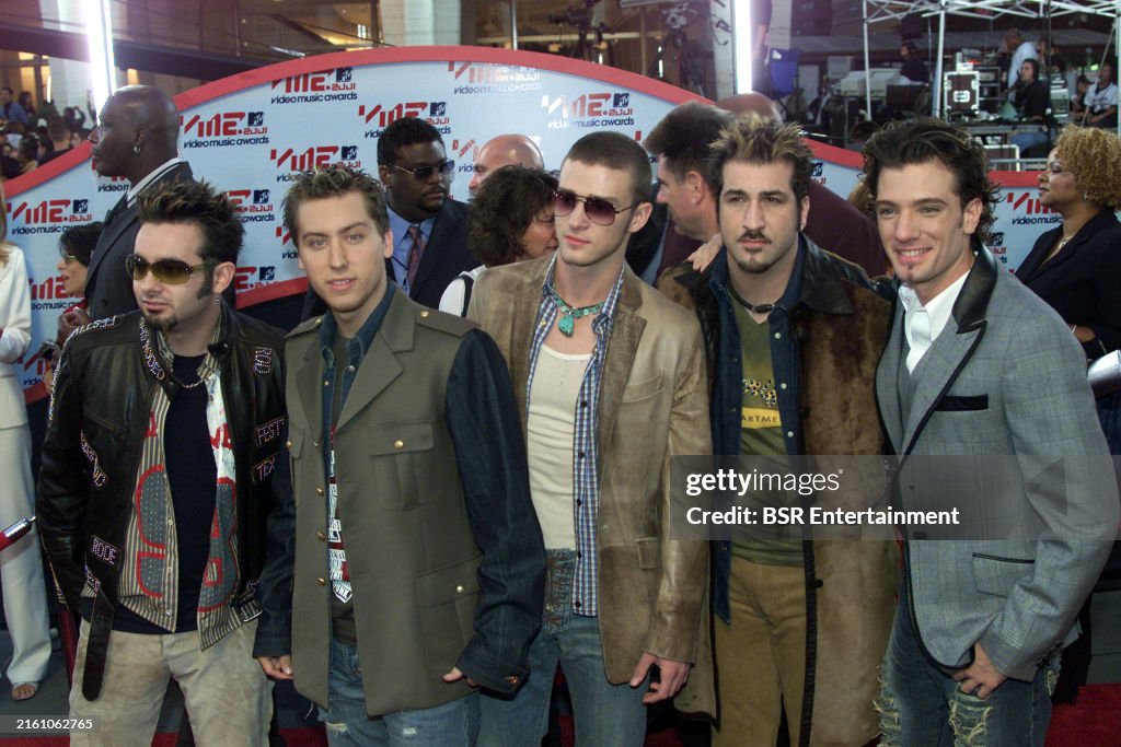 Nsync Mj N Sync arrives at the 2001 MTV Video Music Awards in New York. News ...