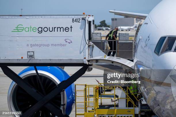 gate gourmet airline catering at john triche blog... 26 Gate Gourmet International Ag Stock Photos, High-Res Pictures, and ...