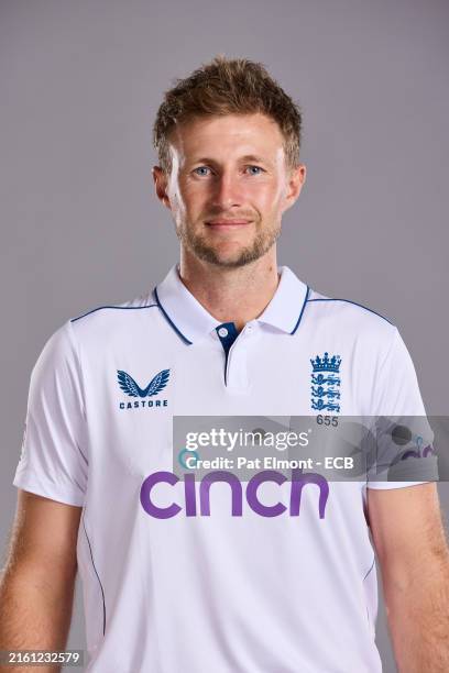 Joe Root Bio 635 Joe Root Portrait Session Stock Photos, High-Res Pictures, and ...