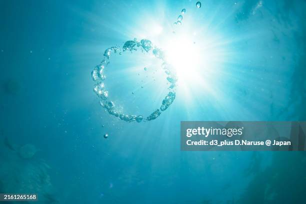 bubble rings. - bubble ring stock pictures, royalty-free photos & images