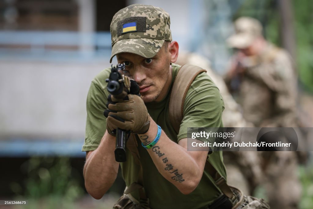 Ukraine Begins Recruiting Convicts To Replenish Infantry Ranks