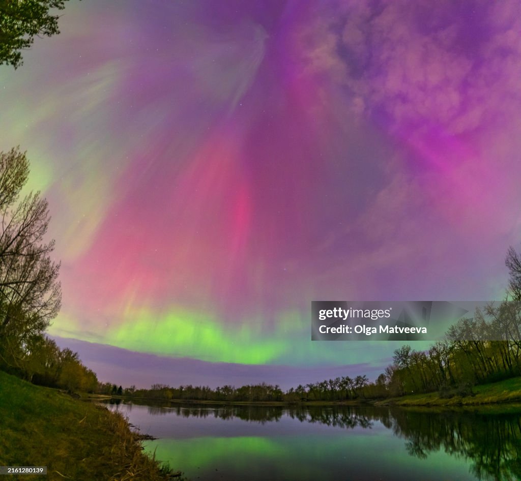 Phenomenal Light Show of Aurora