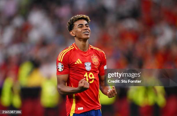 23.799 fotos e imágenes de alta resolución de Lamine Yamal - Getty Images