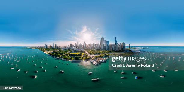 360º view of the chicago illinois skyline over lake michigan - millennium park chicago stock pictures, royalty-free photos & images