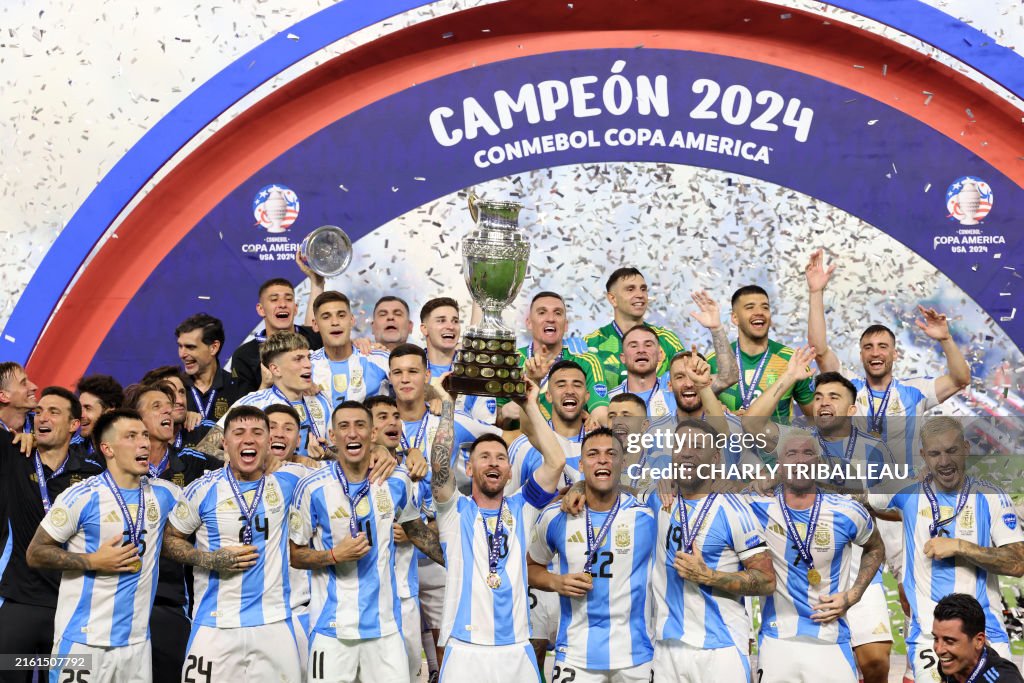 TOPSHOT-FBL-COPA AMERICA-2024-ARG-COL