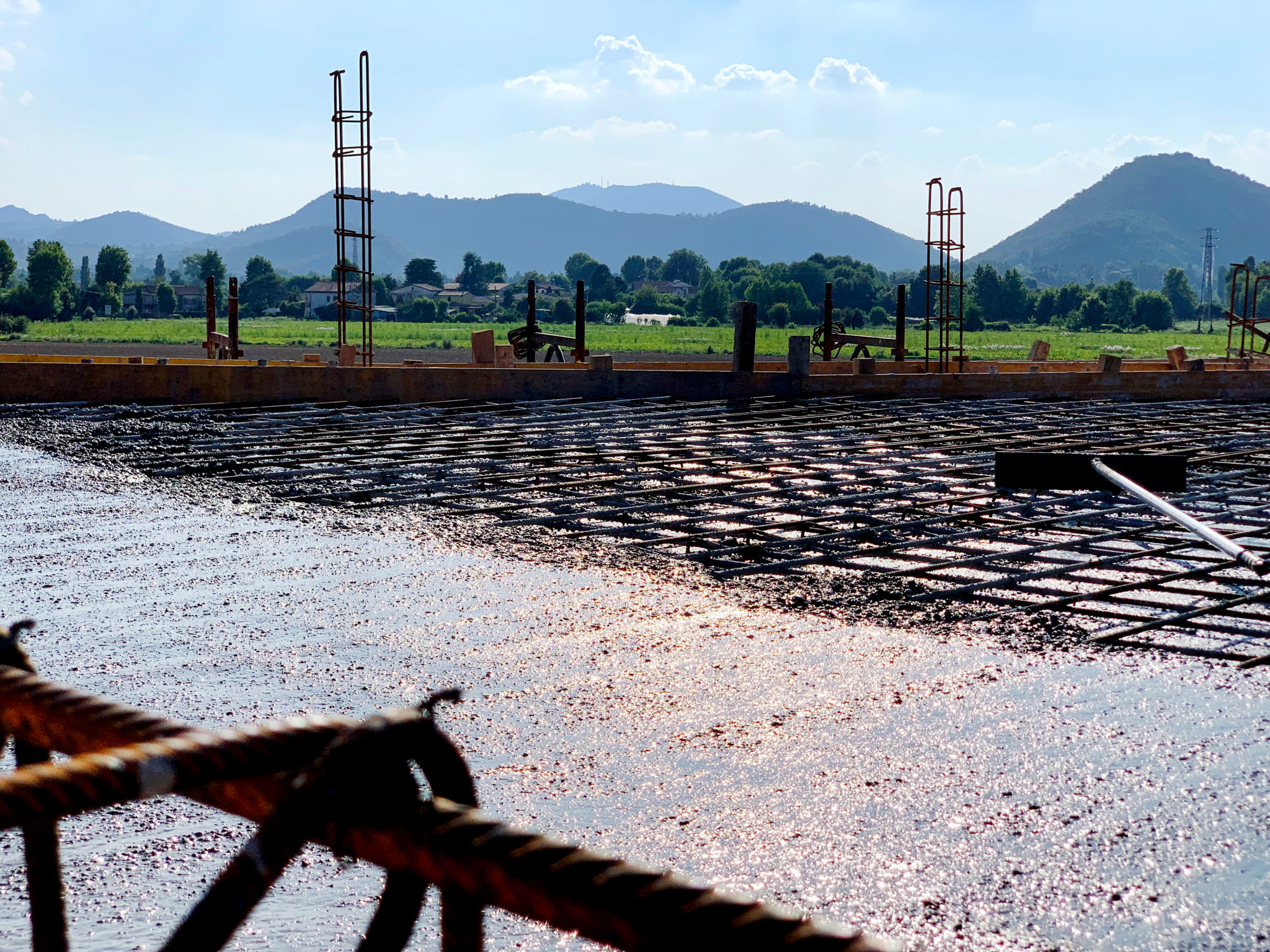 Metallic reinforcement Metallic reinforcement