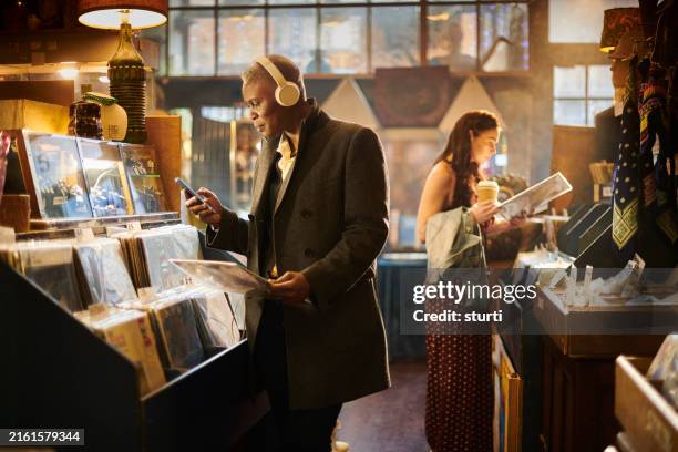 second hand record shop - record store stock pictures, royalty-free photos & images