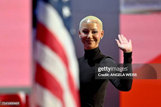 Amber Reed Rapper 14,300 Images Of Amber Rose Stock Photos, High-Res Pictures, and Images ...