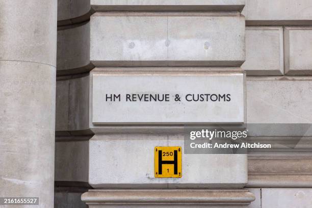 Hm Customs 341 Hm Revenue Customs Stock Photos, High-Res Pictures, and Images ...