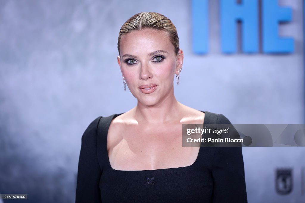Scarlett Johansson And Channing Tatum Present "Fly me To The Moon" Photocall In Madrid