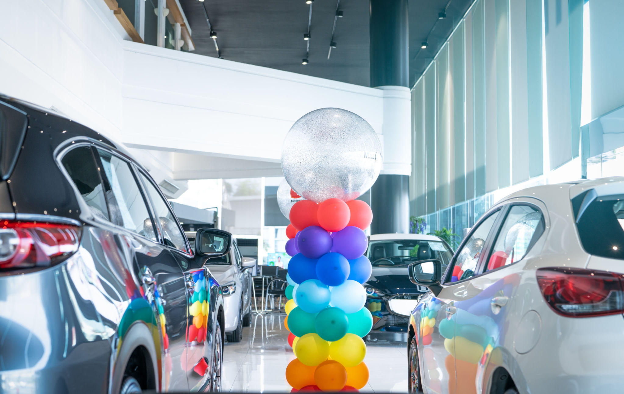 indoor balloon display