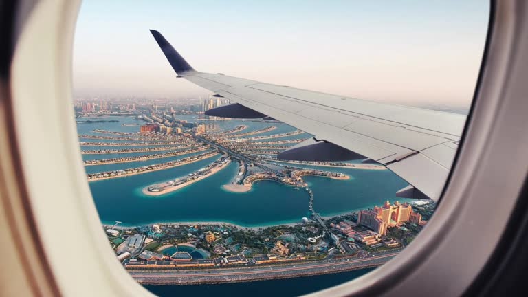 https://media.gettyimages.com/id/2161788385/video/aerial-view-of-the-palma-jumeirah-island-in-dubai-united-arab-emirates.jpg?b=1&s=640x640&k=20&c=PIZ3ZUr7nsrozxs1nDB6neMIihAyRSicThag8V9LYCc=