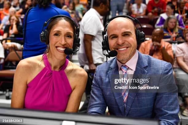 Ryan Roccio 98 Ryan Ruocco Stock Photos, High-Res Pictures, and Images - Getty Images