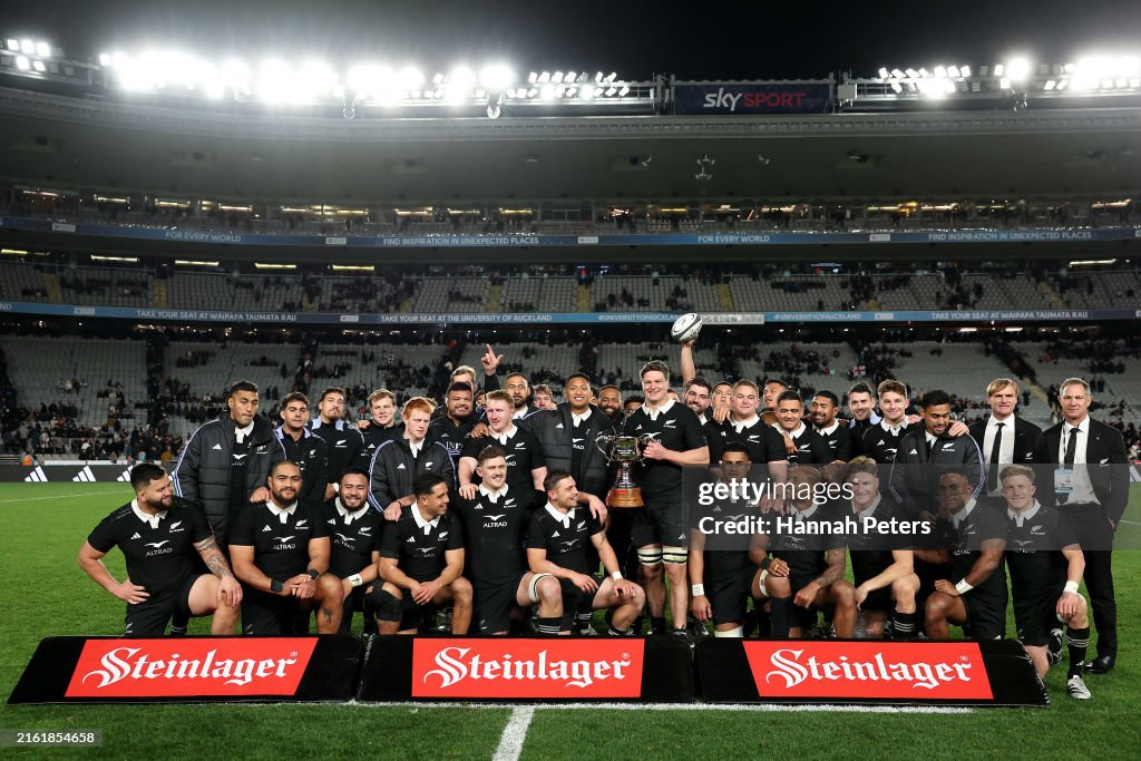 New Zealand v England - Steinlager Ultra Low Carb Series