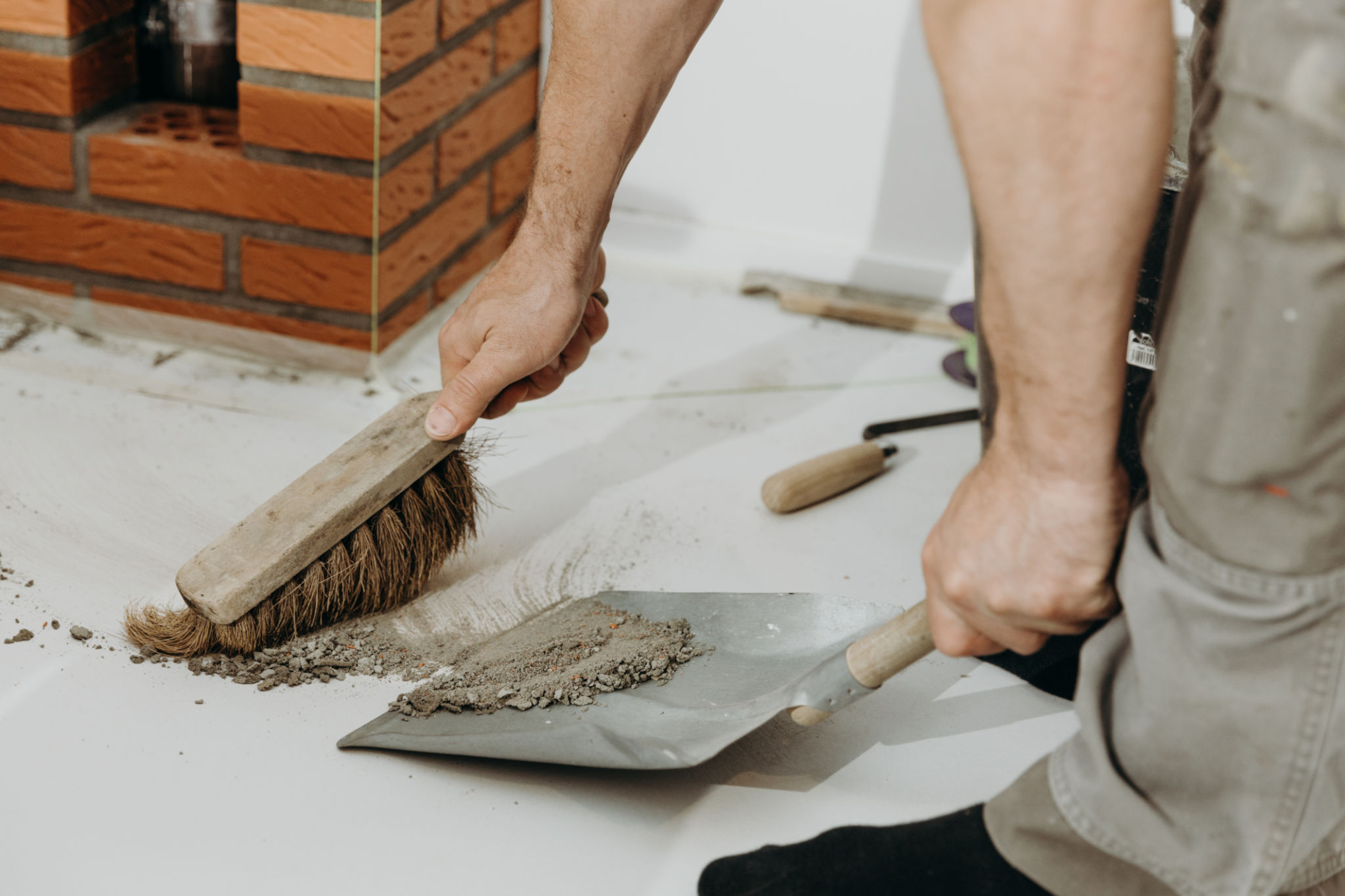 cleaning masonry