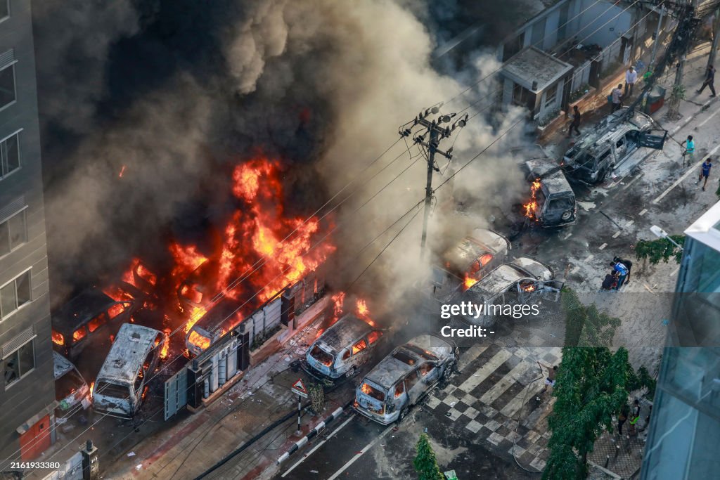 TOPSHOT-BANGLADESH-UNREST-STUDENTS-PROTEST