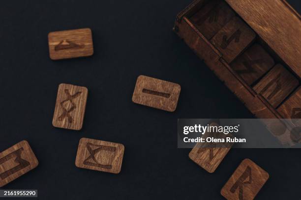 Ukraine Rune 1,787 Institute Of Ukrainian History Stock Photos, High-Res Pictures ...