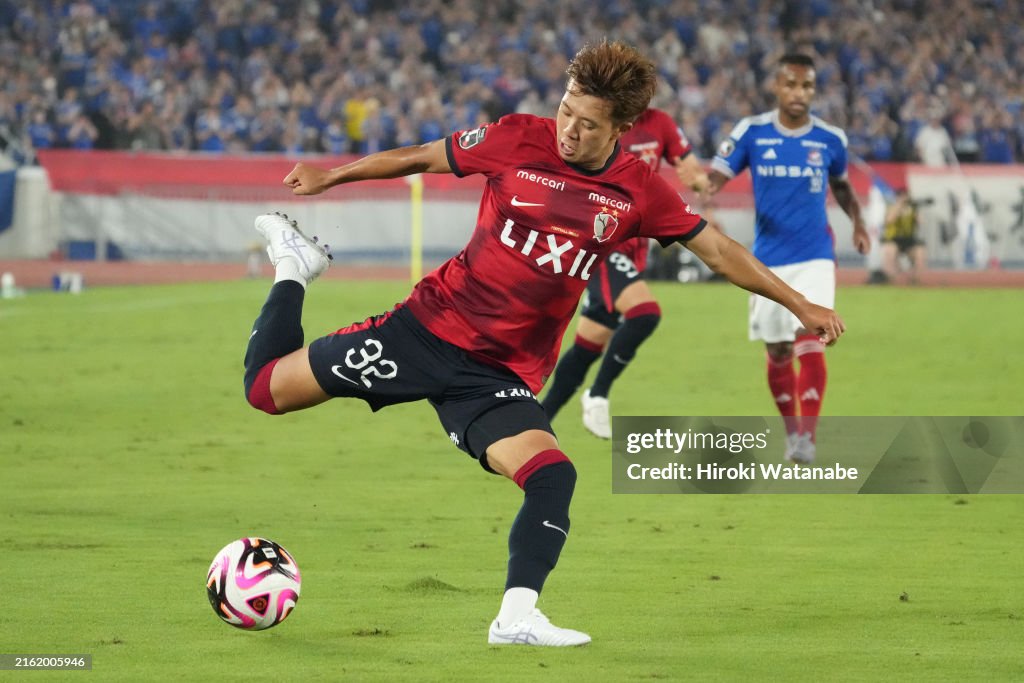 Yokohama F•Marinos v Kashima Antlers - J.LEAGUE MEIJI YASUDA J1