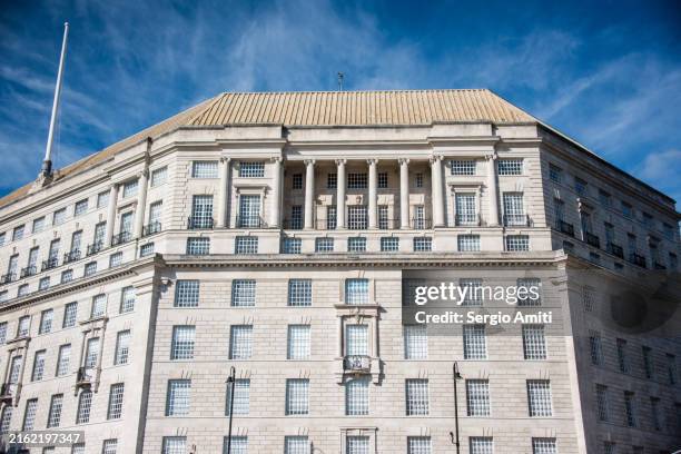 thames house - mi5 stock pictures, royalty-free photos & images