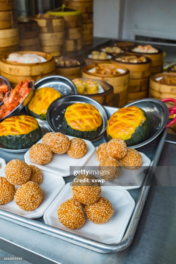 Chinese breakfast, Guangdong morning tea, pastries