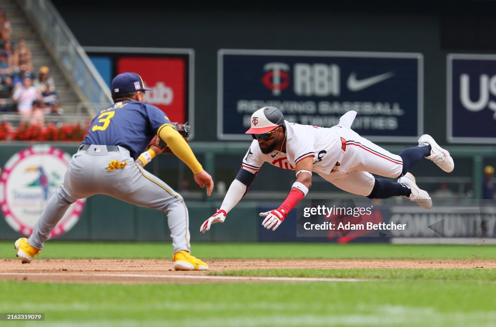 Milwaukee Brewers v Minnesota Twins