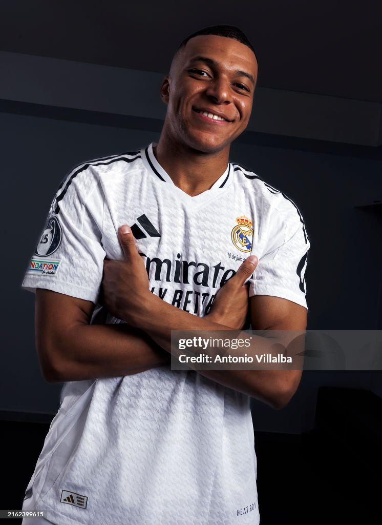 Real Madrid Unveils New Signing Kylian Mbappe