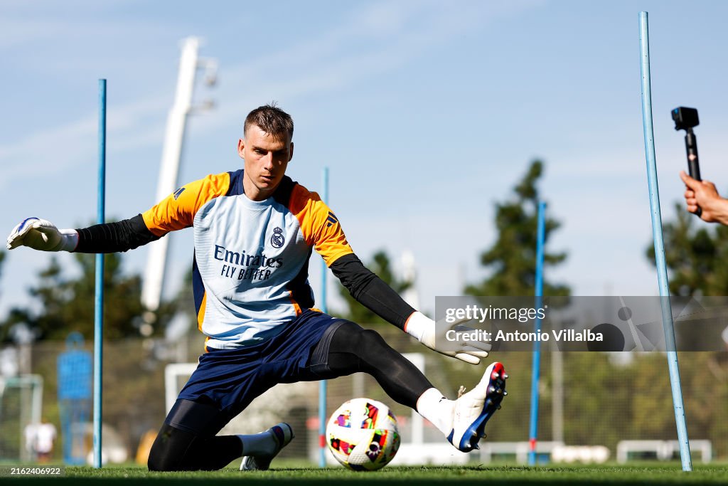 Real Madrid asks for 30 million euros for Lunin