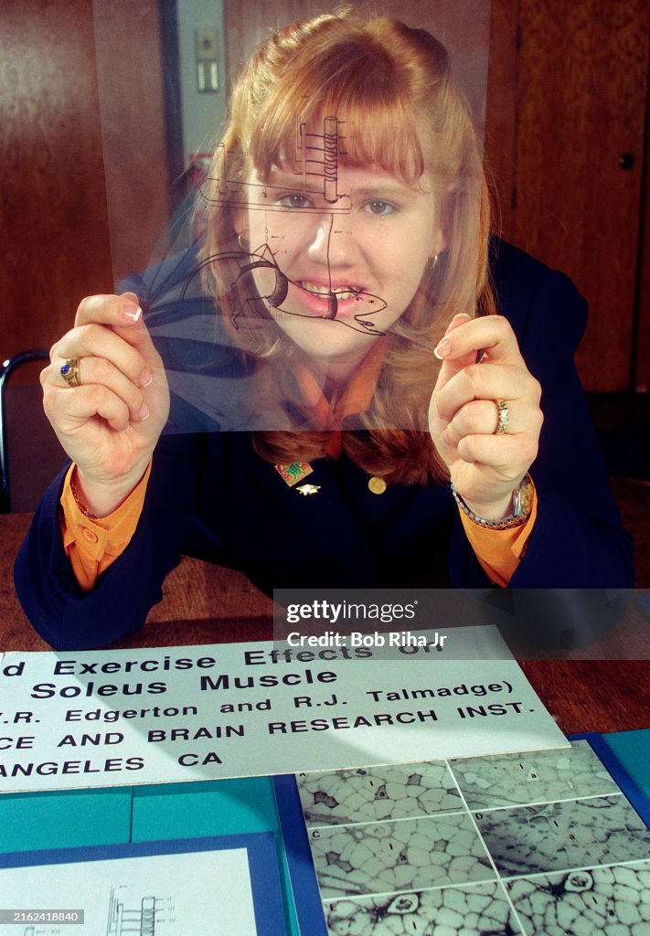 Researcher Studies Zero Gravity On Rats