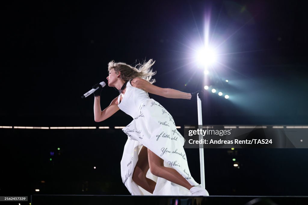 Taylor Swift | The Eras Tour - Gelsenkirchen, Germany