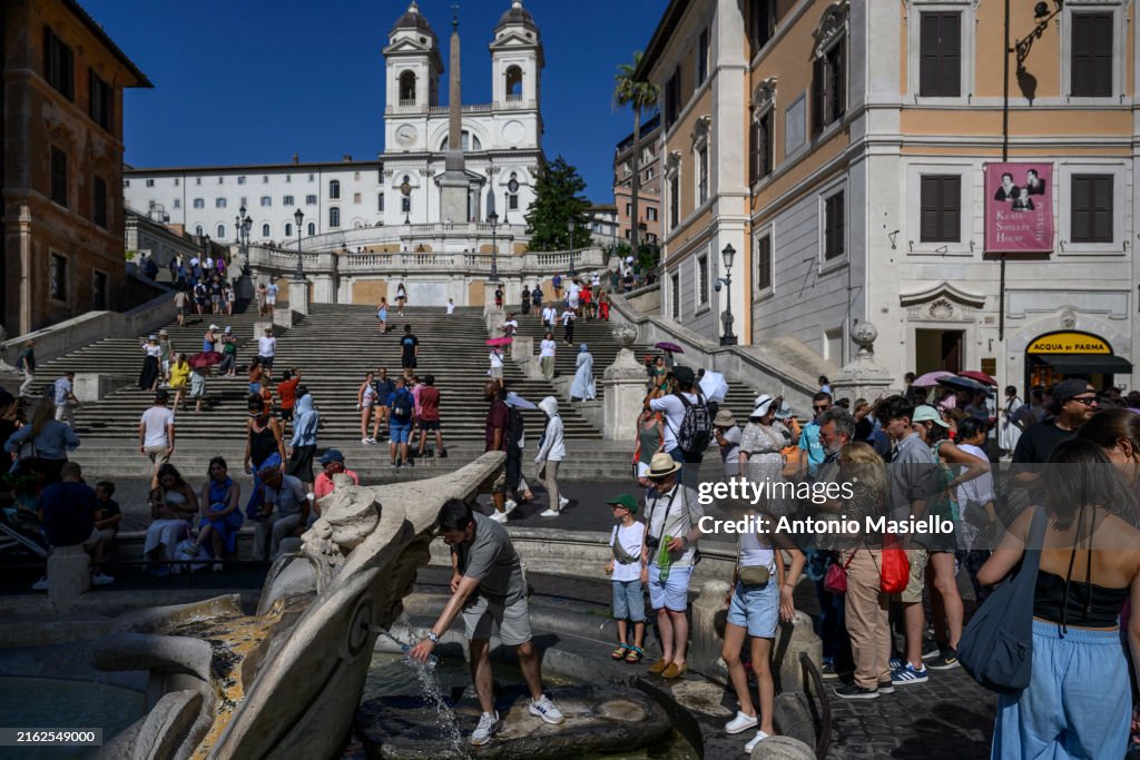 Italy Daily Life 2024