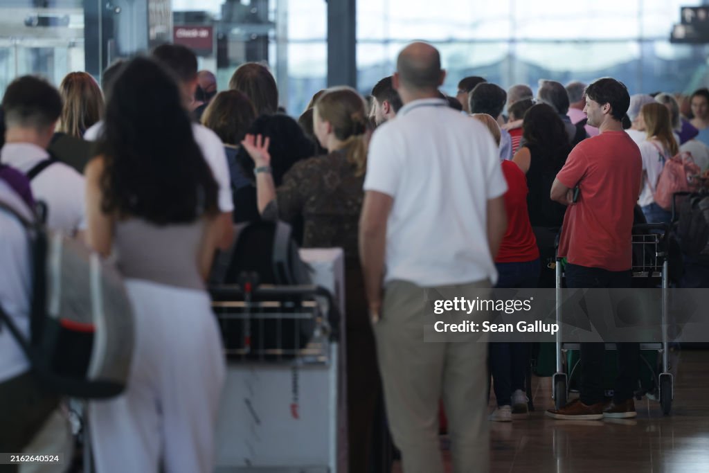 Mass IT Outage Affects Travel, Businesses And Individual Users Across The Globe