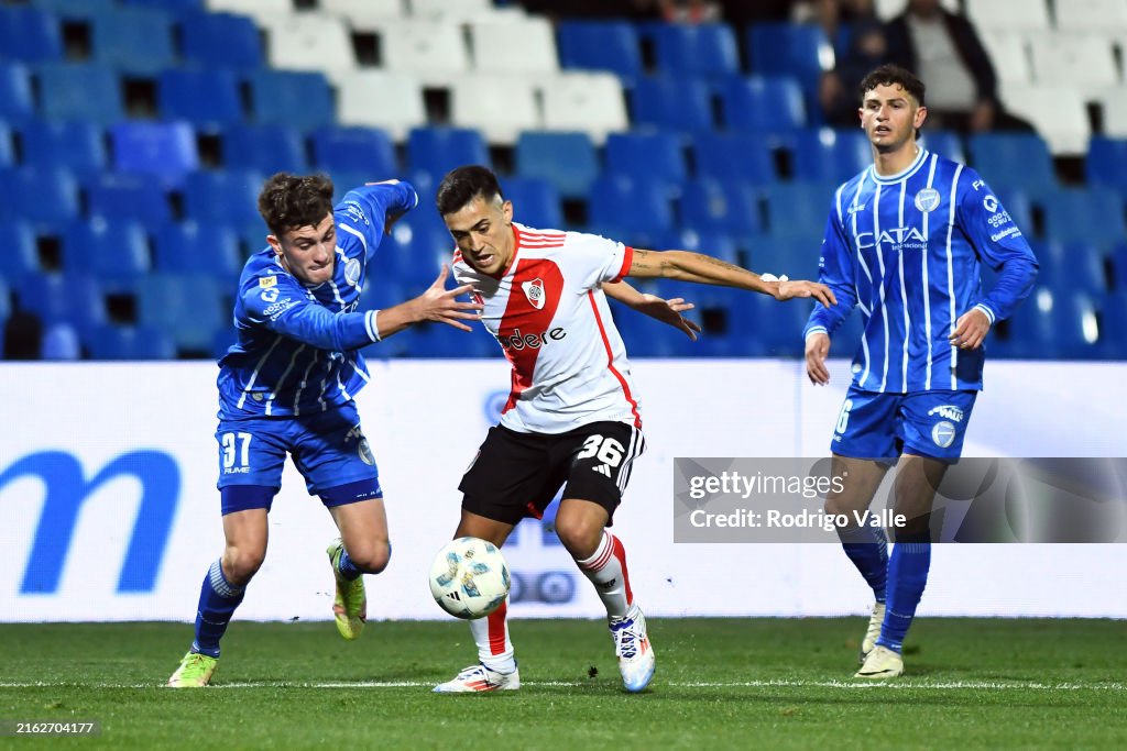 Godoy Cruz v River Plate - Liga Profesional 2024