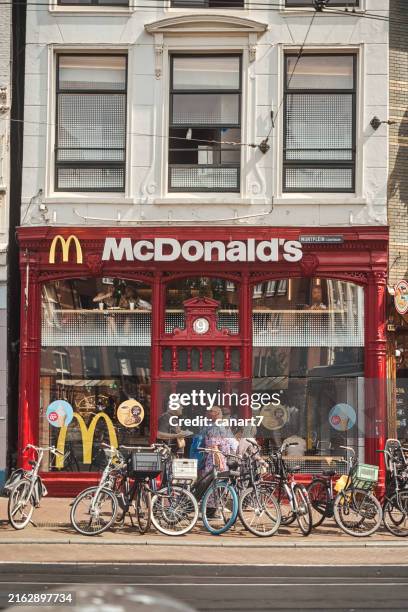 retro mc donald's store - mcdonalds stock pictures, royalty-free photos & images