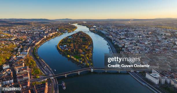 aerial view of margaret island and danube river in budapest, aerial view of margaret island (margitsziget) and its bridge in budapest - margaret island stock pictures, royalty-free photos & images