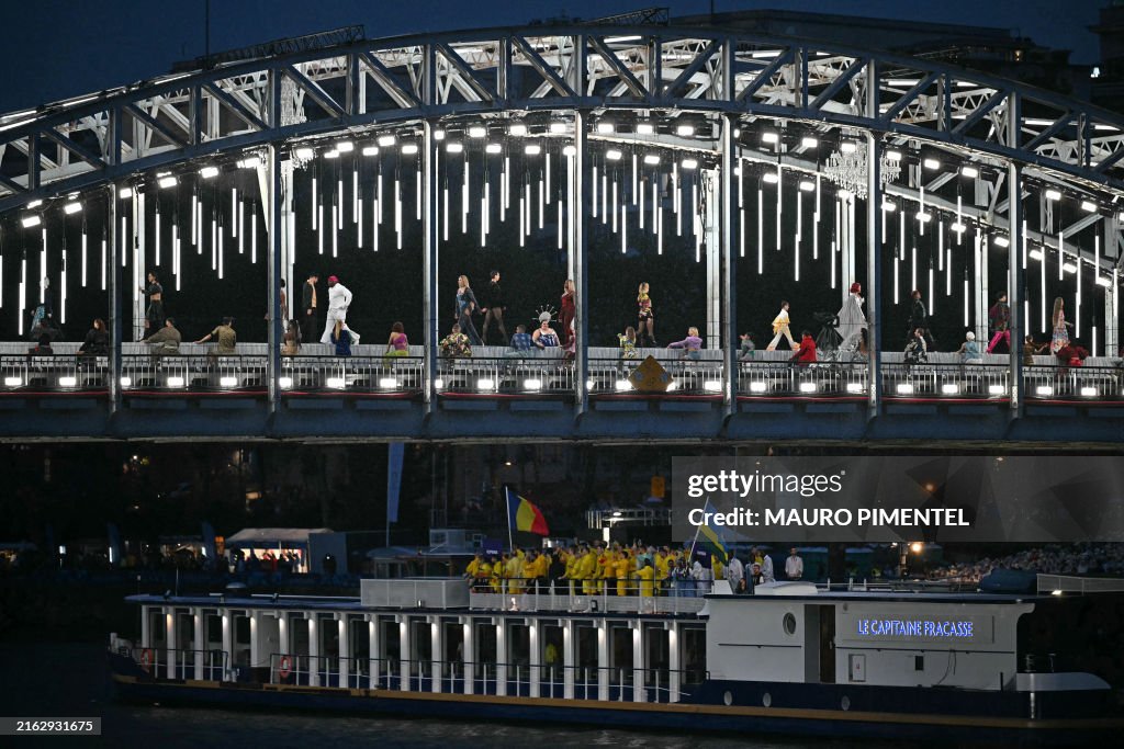 TOPSHOT-OLY-PARIS-2024-OPENING