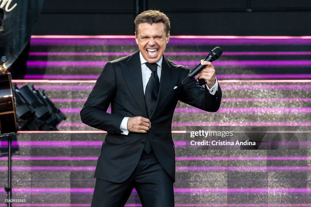 Singer Luis Miguel Performs On Stage At Coruna Sounds On July 21 singer-luis-miguel-performs-on-stage-at-coruna-sounds-on-july-21