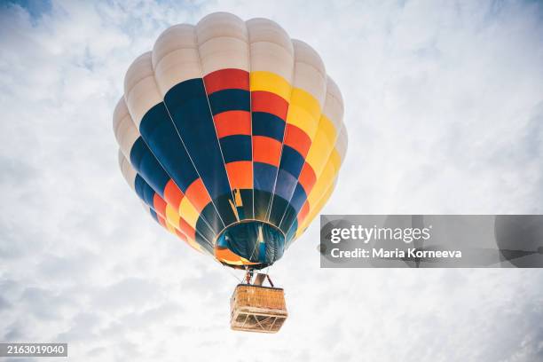 hot air balloons. - mongolfiera foto e immagini stock