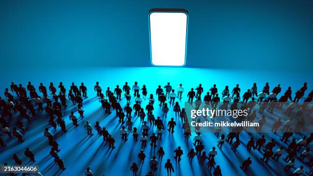 massas conectadas: a atração imparável pelas telas - marketing nas redes sociais - fotografias e filmes do acervo