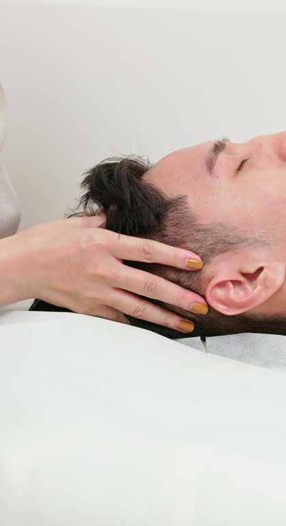 Grokc 1,727 Korean Massage Stock Videos, Footage, & 4K Video Clips - Getty Images
