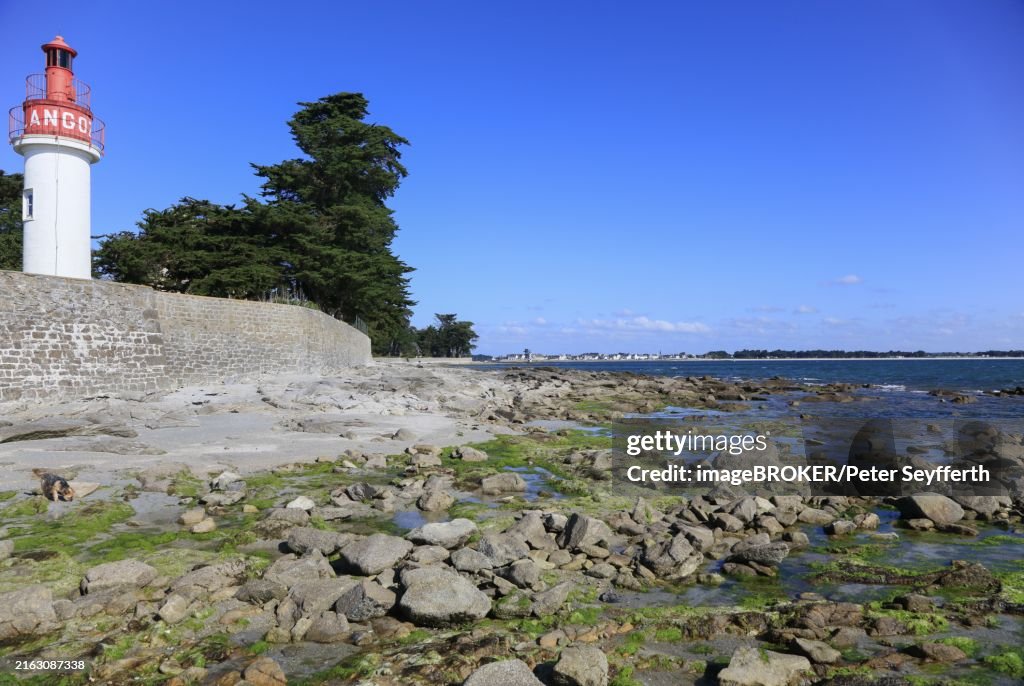 Leuct Tower Phare de Langoz on the coast of Loctudy, department Finistere Penn ar Bed, region Bretagne Breizh, France, Europe