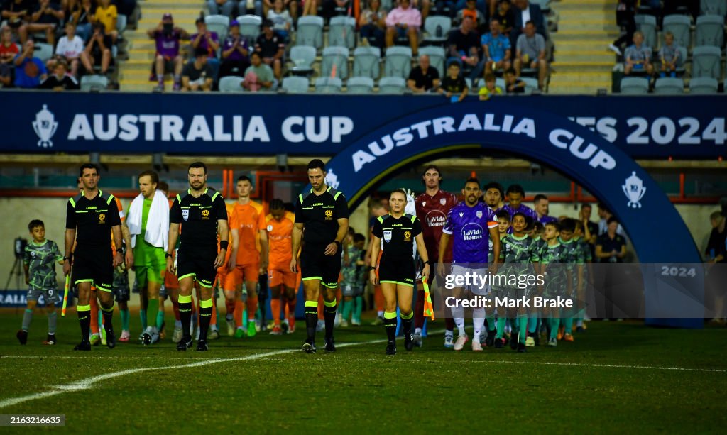 Australia Cup Play-Off: Brisbane Roar v Perth Glory